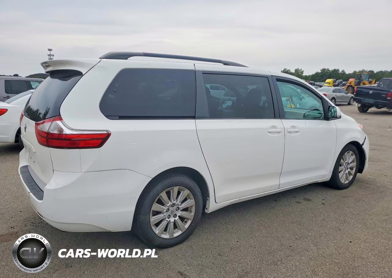 2015 Toyota Sienna Le VIN:5TDJK3DC6FS100761 - 3