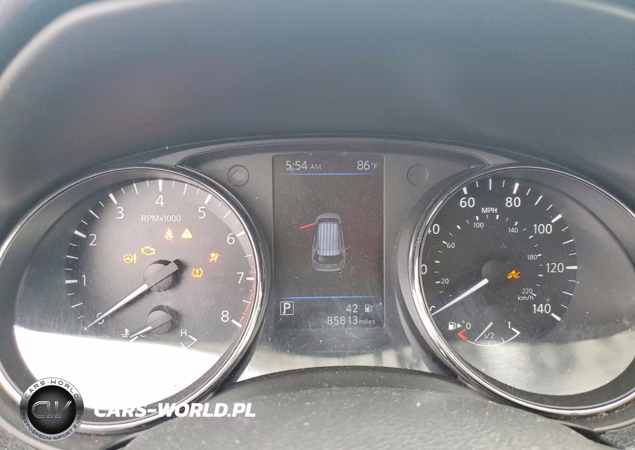 2019 Nissan Rogue S VIN:5N1AT2MV6KC723331 - 9