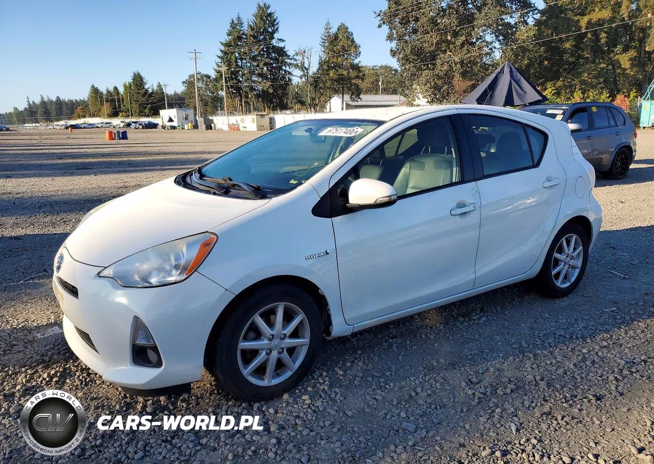 2012 Toyota Prius C Four
