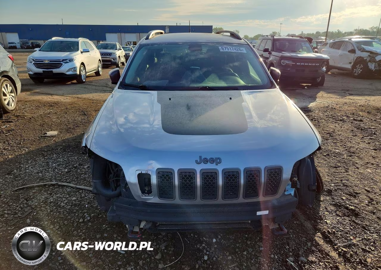 2019 Jeep Cherokee Trailhawk VIN:1C4PJMBNXKD161351 - 5