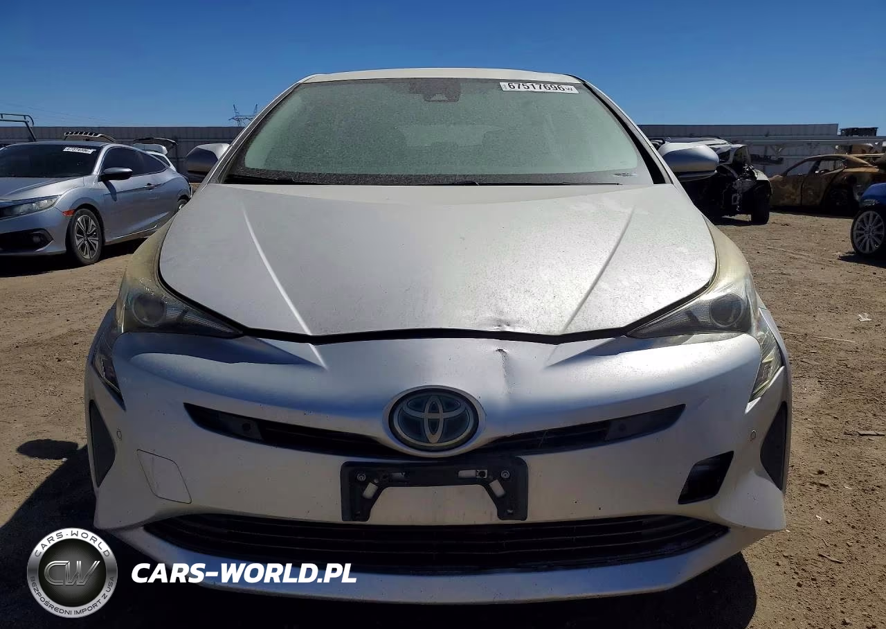 2017 Toyota Prius Two VIN:JTDKBRFU6H3576557 - 5