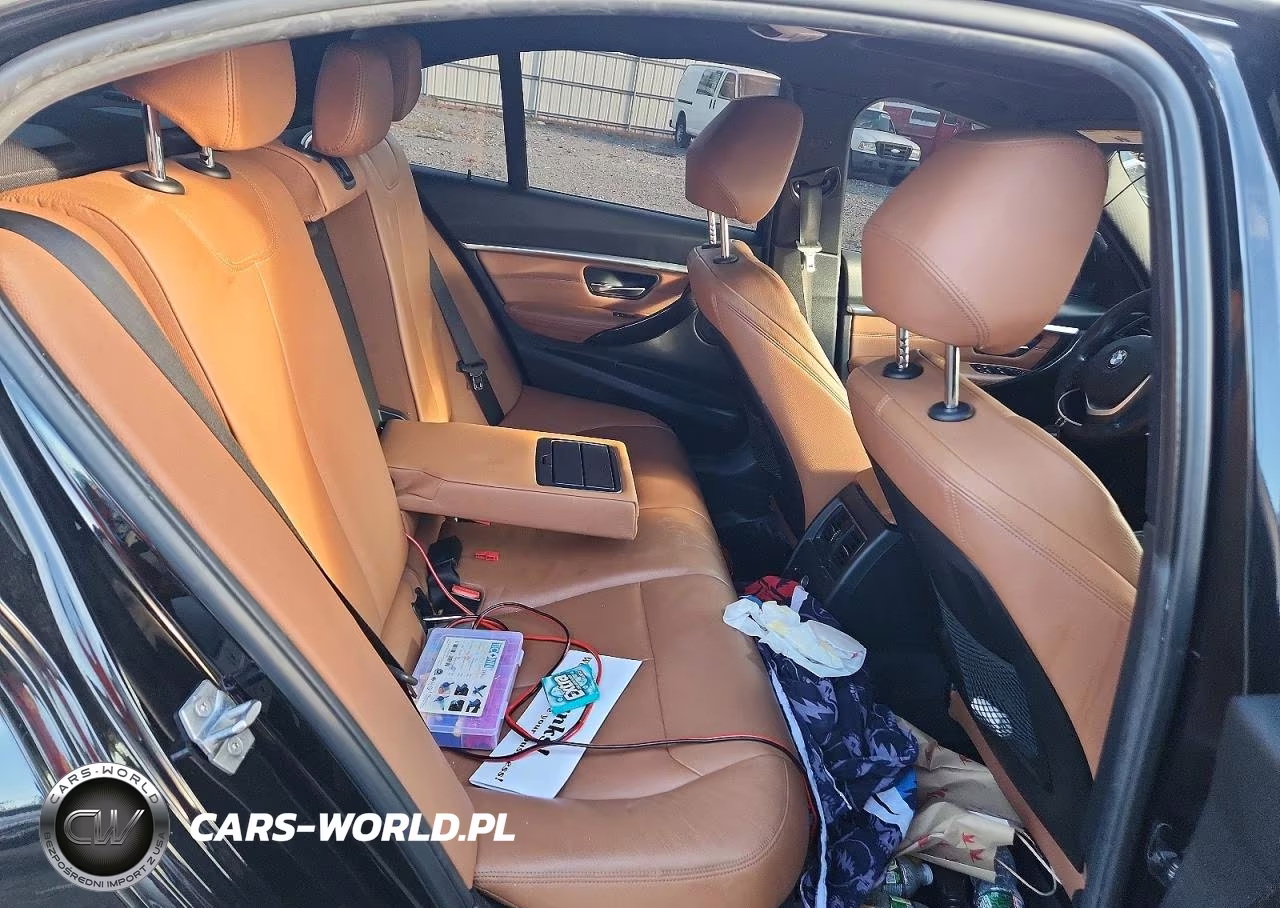 2017 BMW 330 Xi VIN:WBA8D9G3XHNU62931 - 10