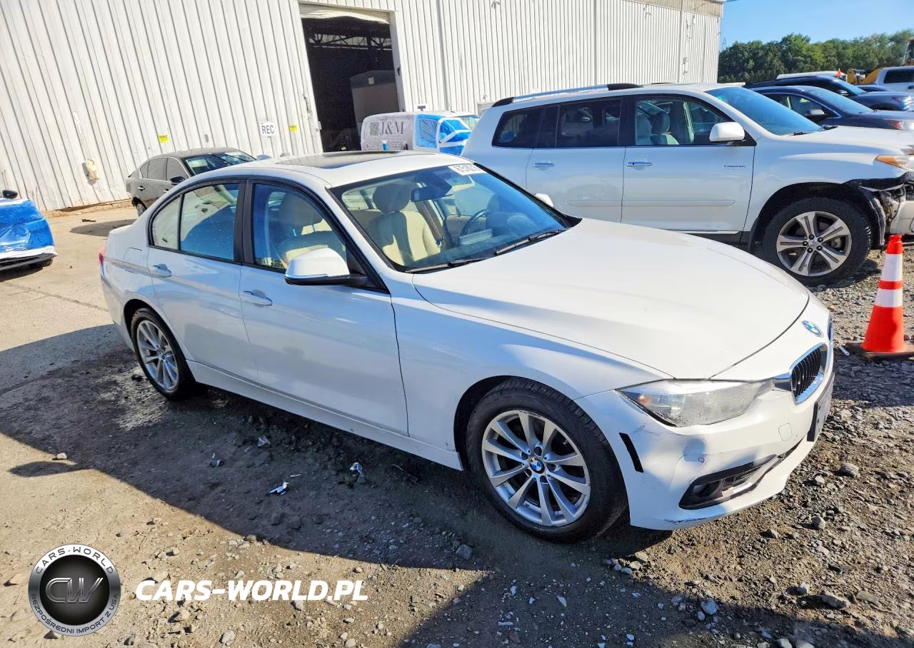 2016 BMW 320 Xi VIN:WBA8E5G59GNT95034 - 4
