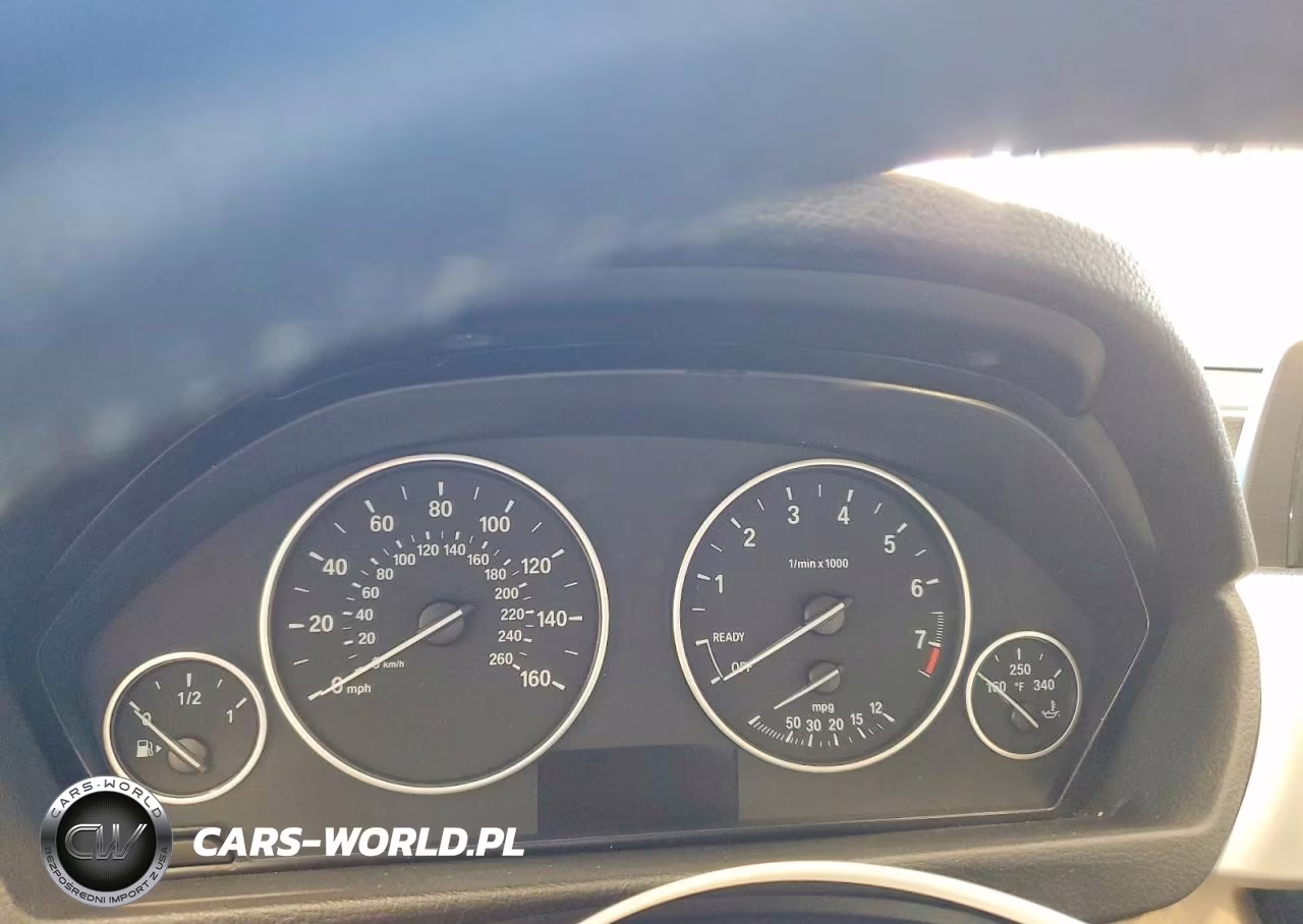 2018 BMW 320 Xi VIN:WBA8A3C57JA067390 - 9