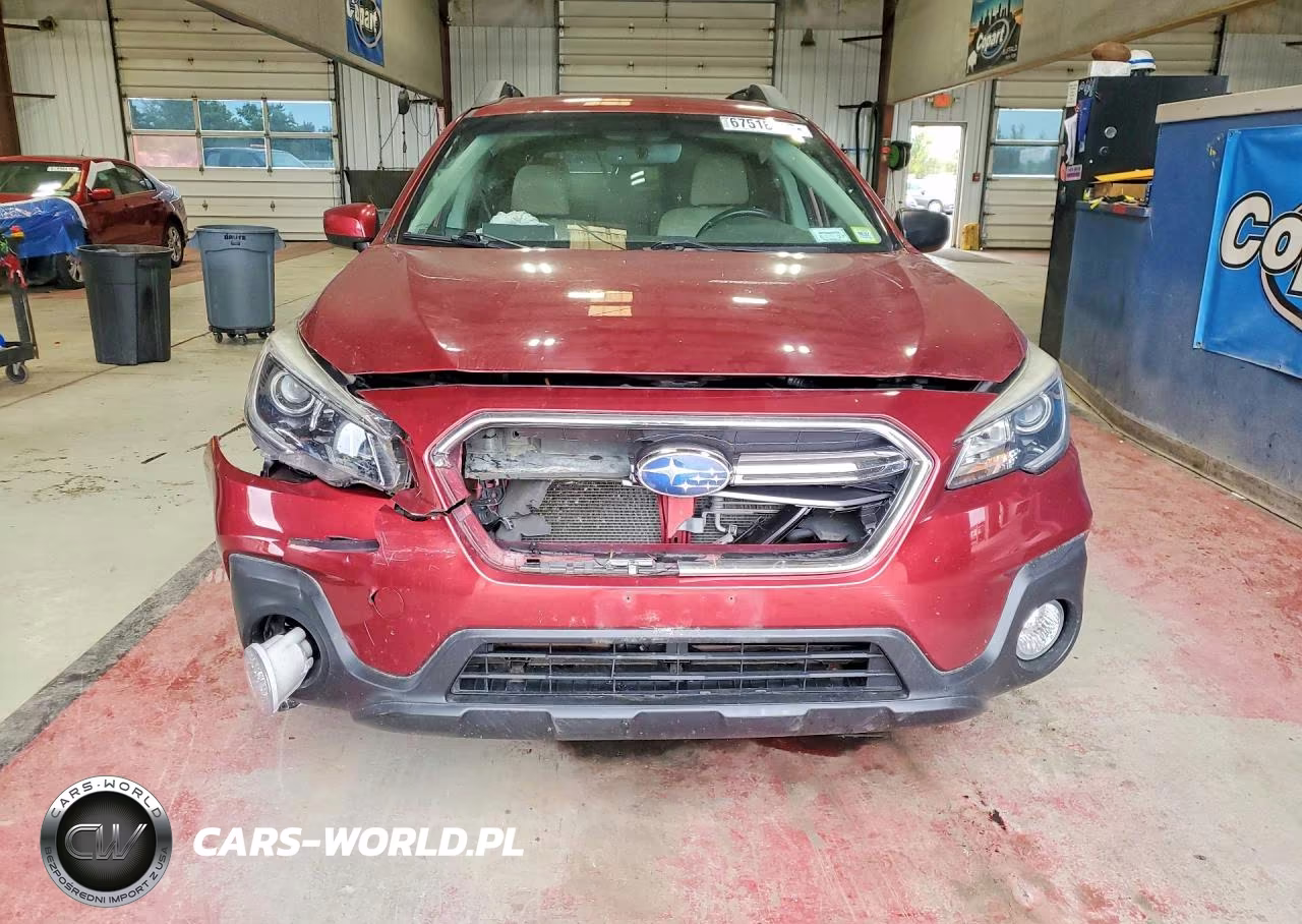 2018 Subaru Outback 2.5I Premium VIN:4S4BSACC3J3317653 - 5
