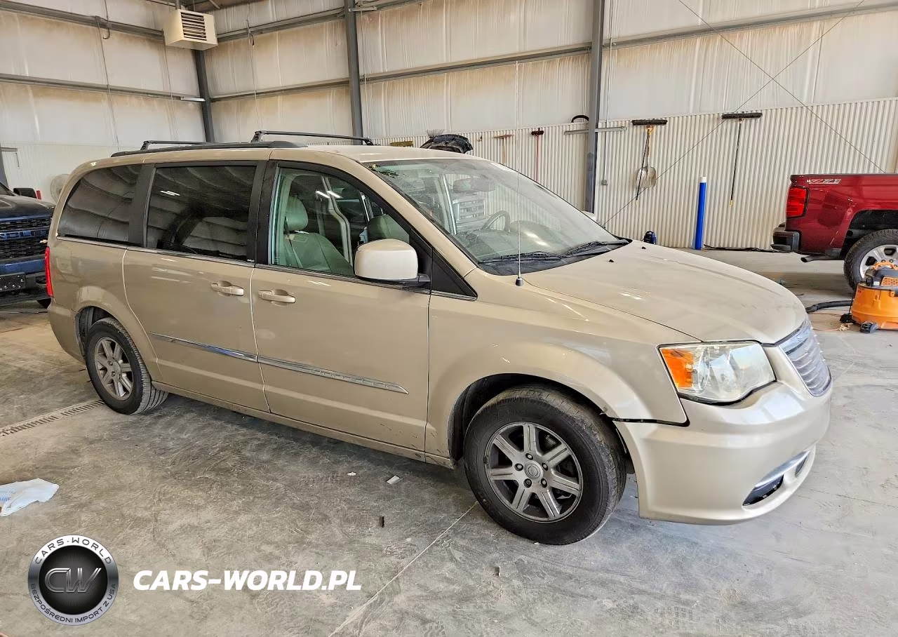 2012 Chrysler Town & Country Touring VIN:2C4RC1BG4CR383269 - 4