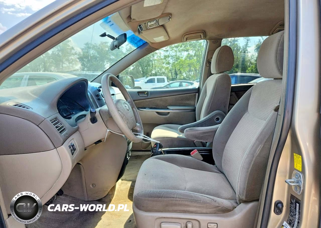 2010 Toyota Sienna Le VIN:5TDJK4CC4AS033920 - 7