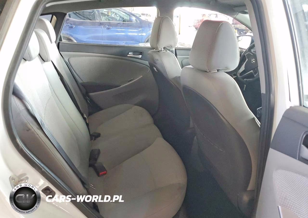2014 Hyundai Accent Gs VIN:KMHCT5AEXEU161642 - 10
