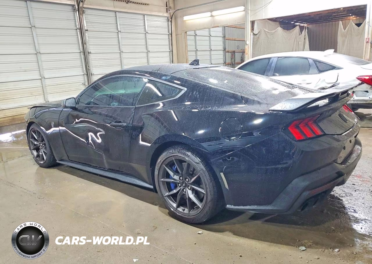 2026 Ford Mustang Dark Horse VIN:1FA6P8R05T5501051 - 2
