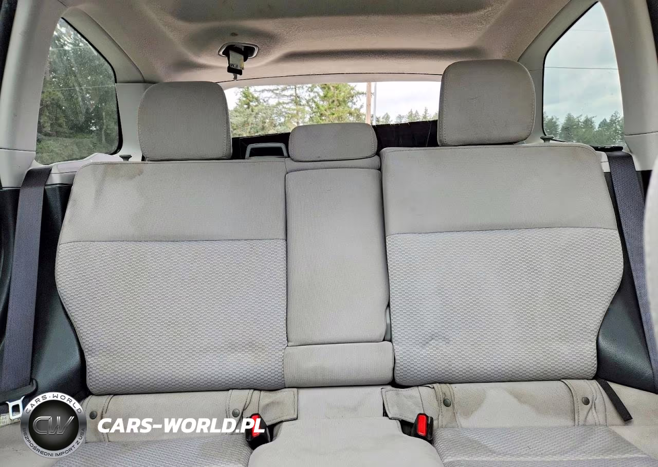 2016 Subaru Forester 2.5I Premium VIN:JF2SJAFC3GH441180 - 10