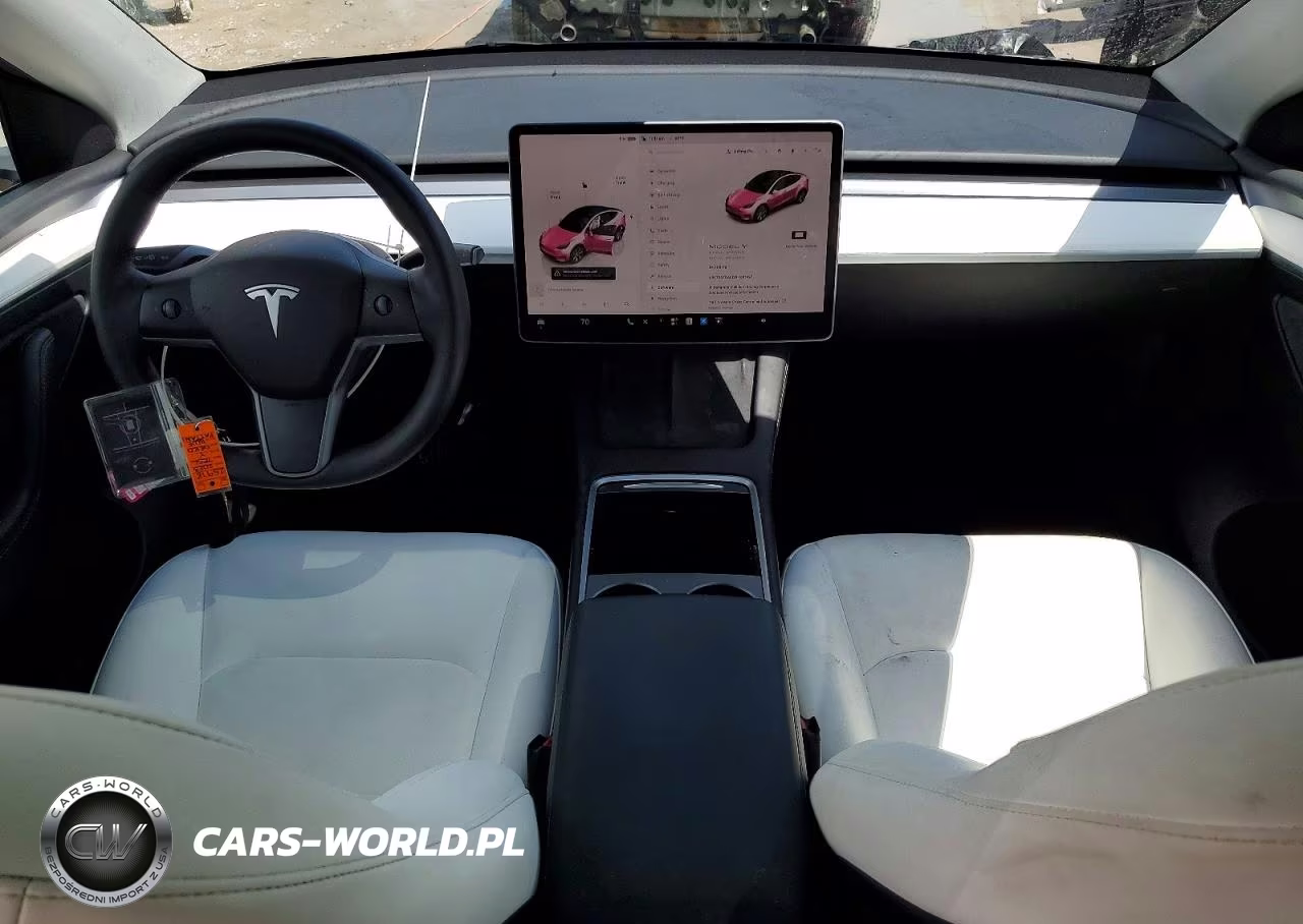2023 Tesla Model Y VIN:7SAYGAEE8PF801427 - 8