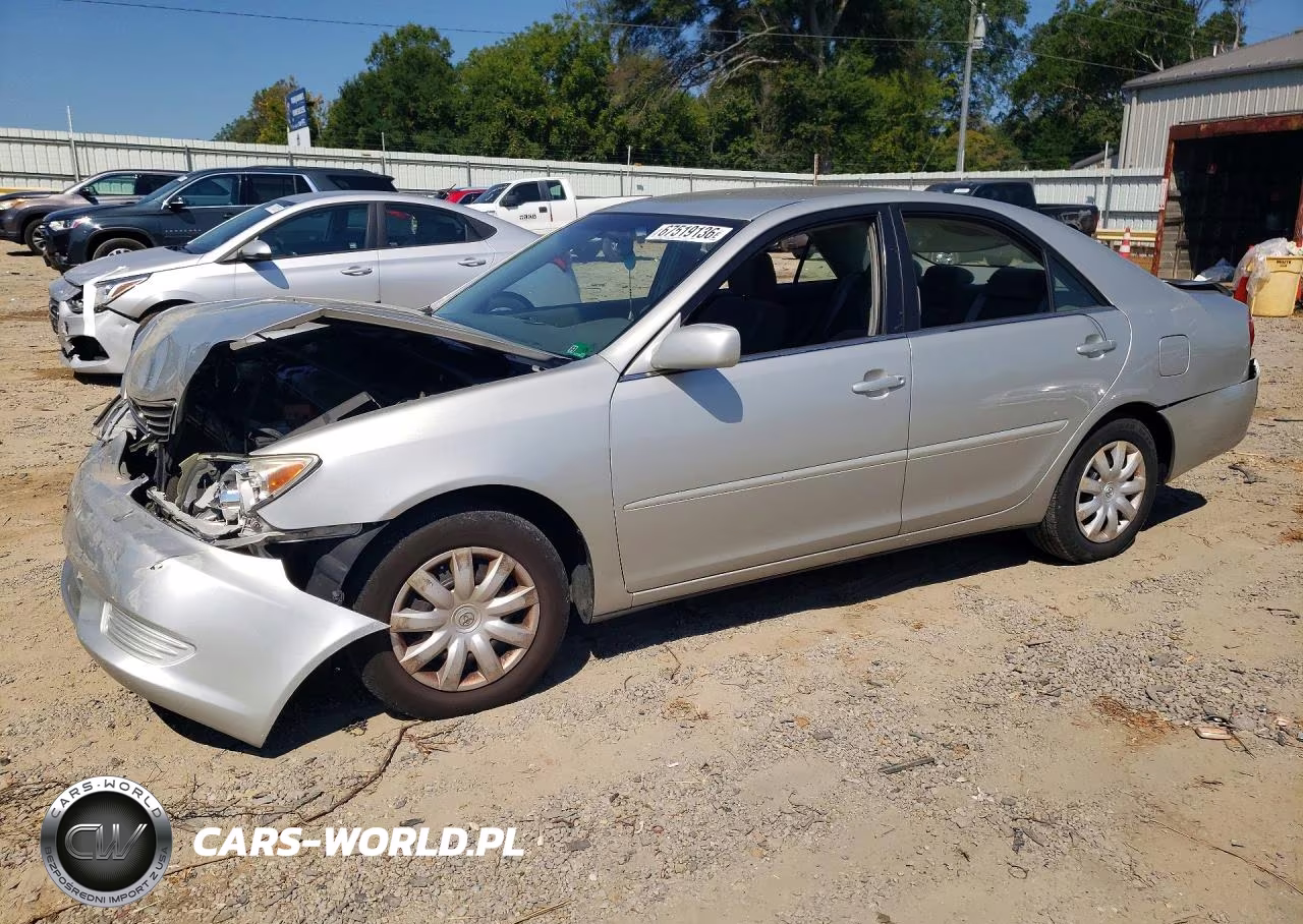 2005 Toyota Camry Le