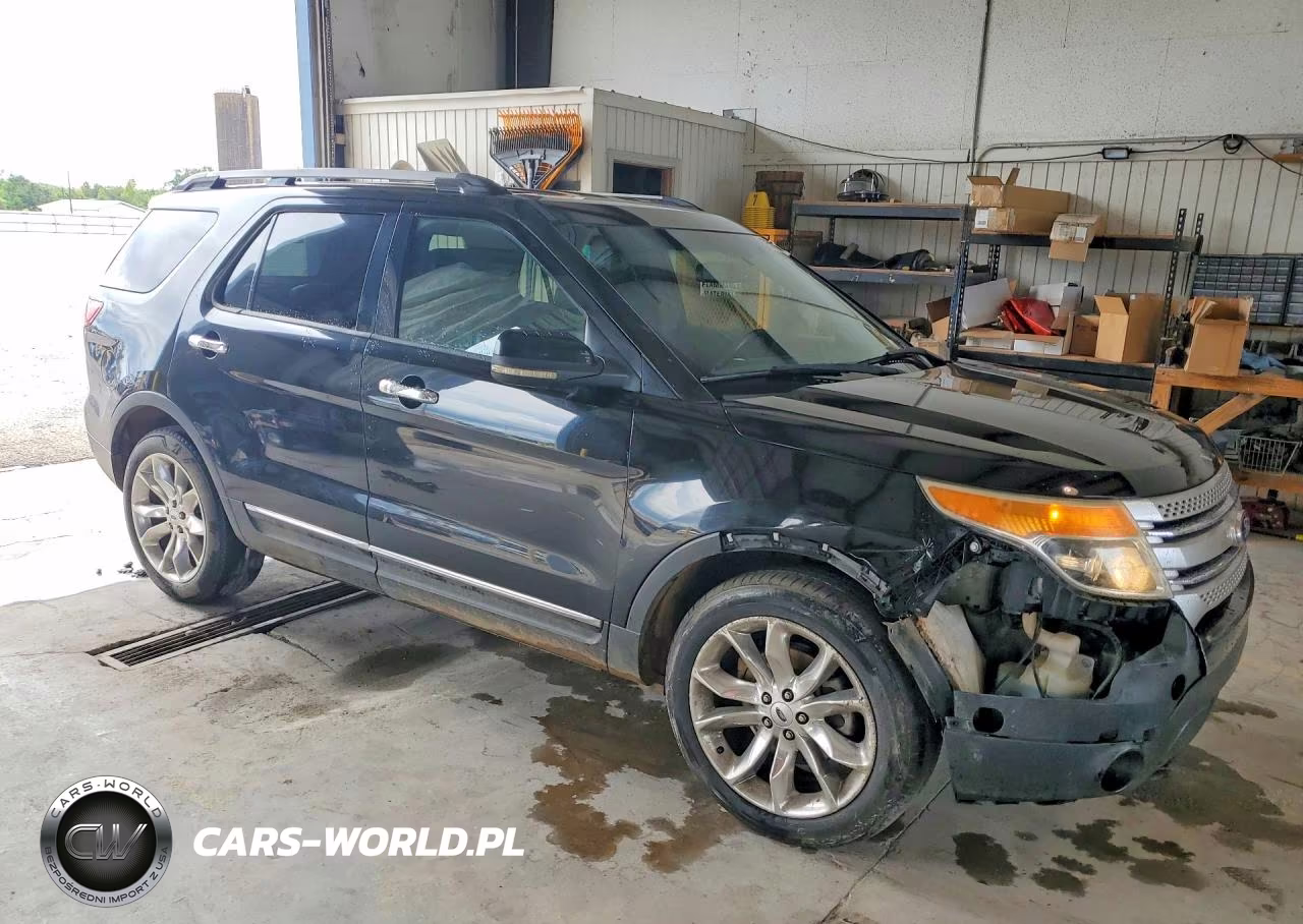 2012 Ford Explorer Xlt VIN:1FMHK7D80CGA33044 - 4