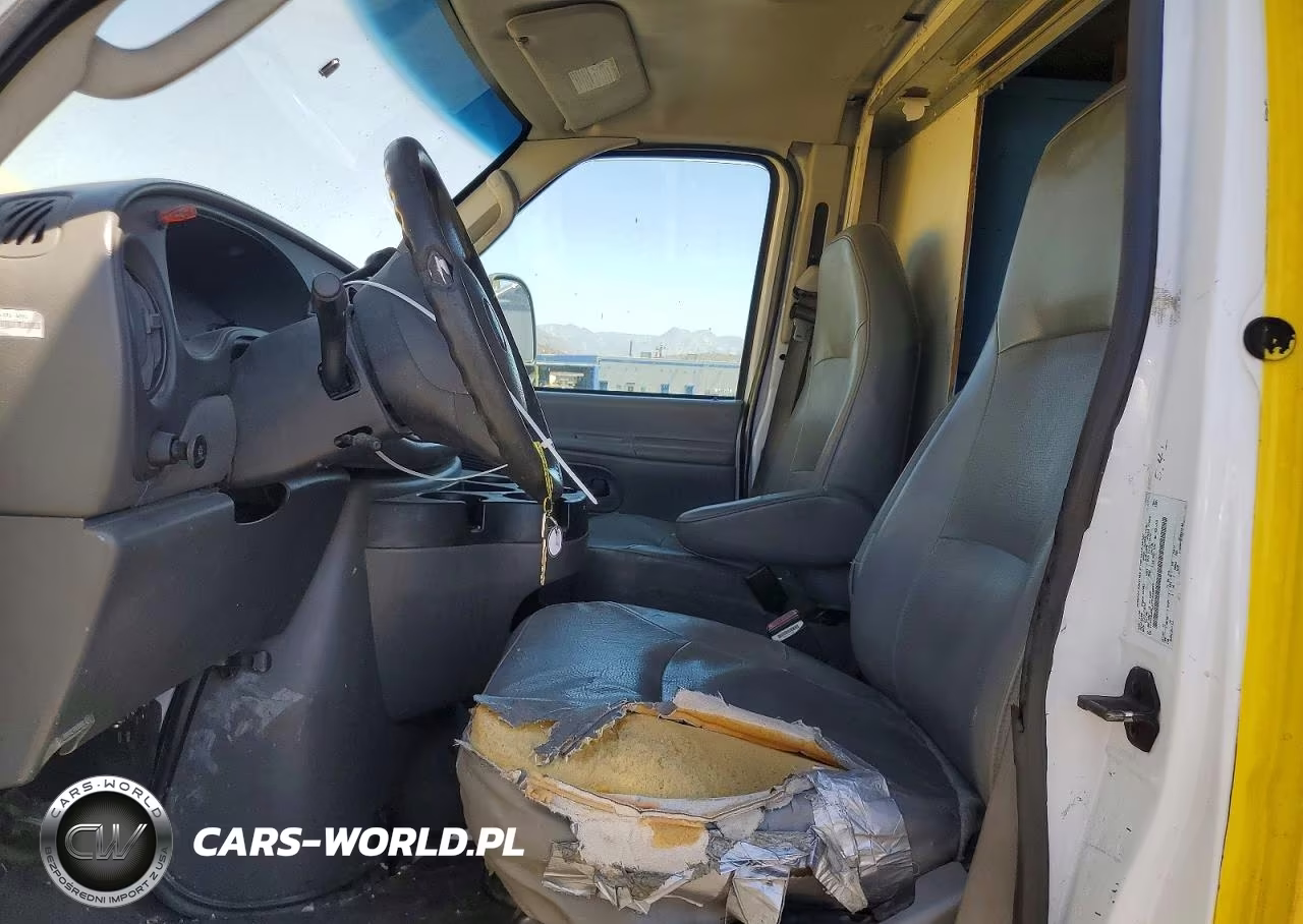 2007 Ford E350 Delivery Truck VIN:1FDSE35L97DA13522 - 7