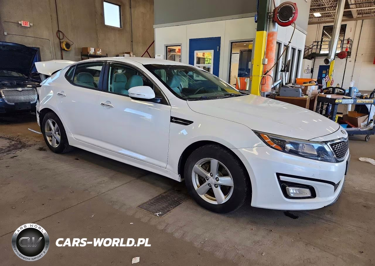 2015 Kia Optima Lx VIN:5XXGM4A74FG396964 - 4