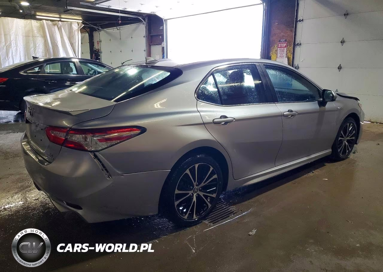 2020 Toyota Camry Se VIN:4T1G31AK3LU544092 - 3