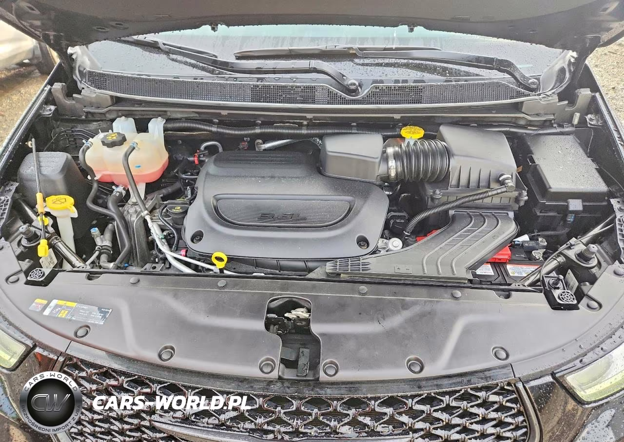 2025 Chrysler Pacifica Limited VIN:2C4RC1GG7SR560680 - 12