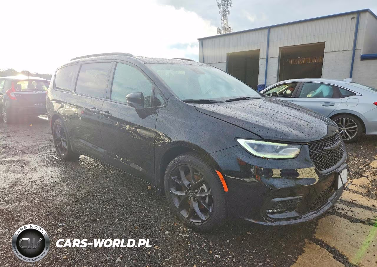 2025 Chrysler Pacifica Limited VIN:2C4RC1GG7SR560680 - 4
