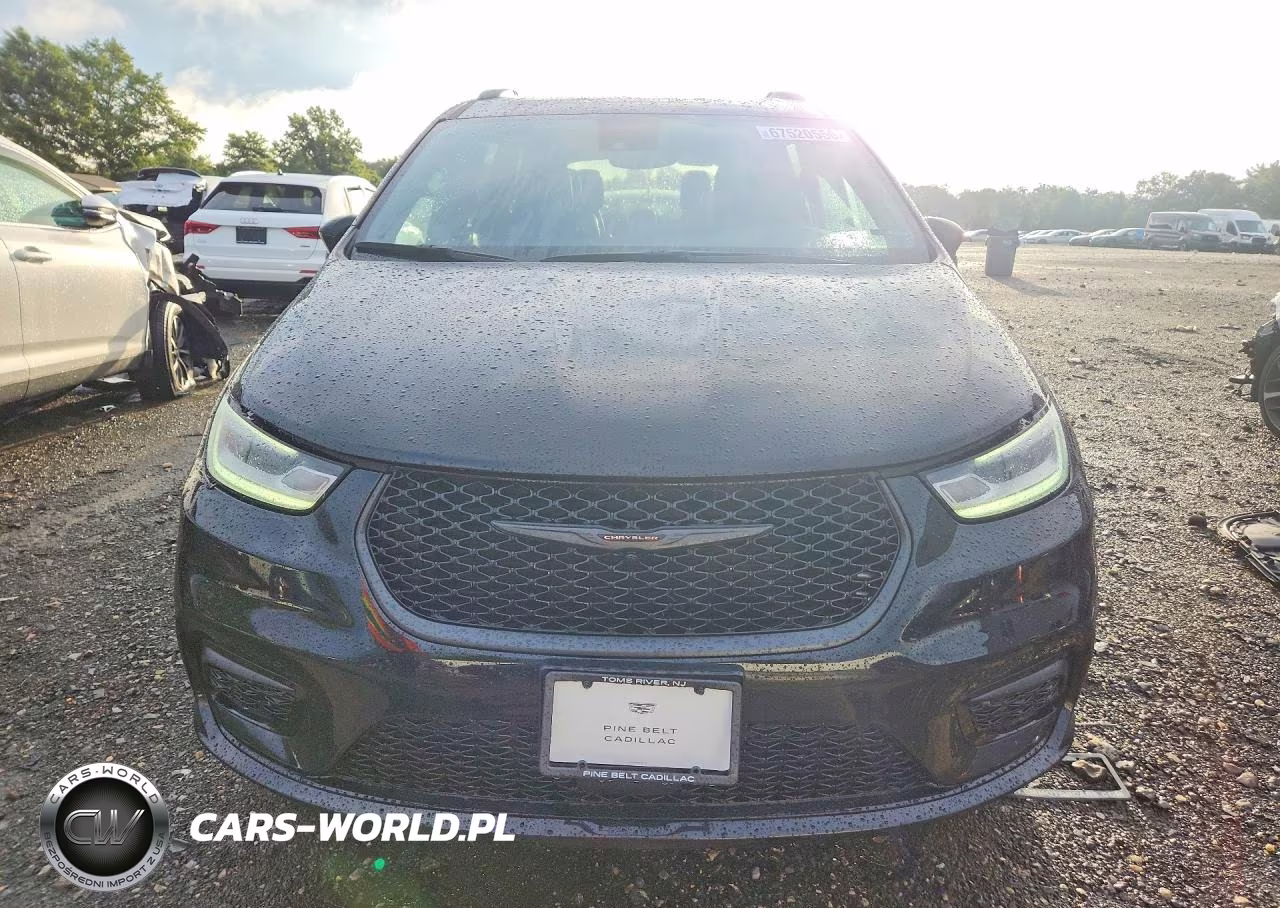 2025 Chrysler Pacifica Limited VIN:2C4RC1GG7SR560680 - 5