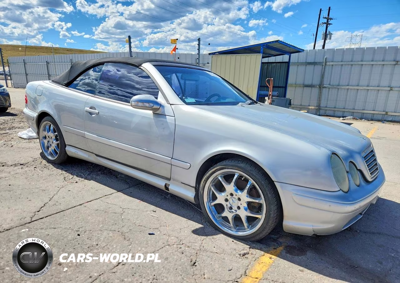 2000 Mercedes-Benz Clk 430 VIN:WDBLK70G1YT028184 - 4
