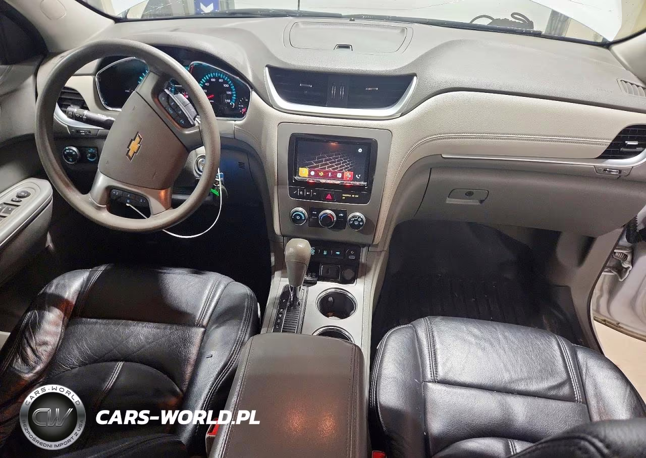 2016 Chevrolet Traverse Ls VIN:1GNKVFED8GJ347192 - 8