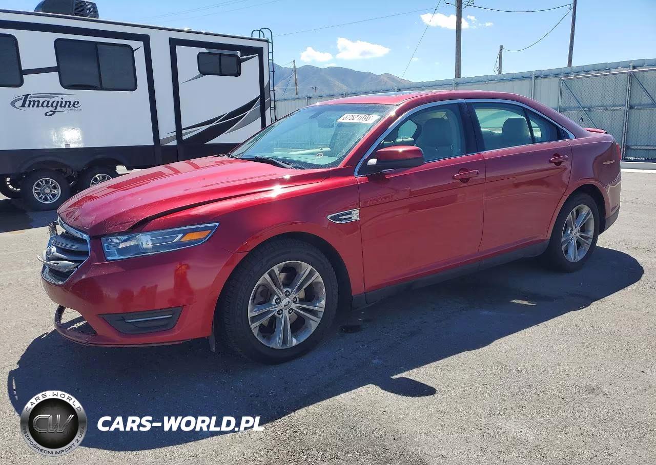 2015 Ford Taurus Sel