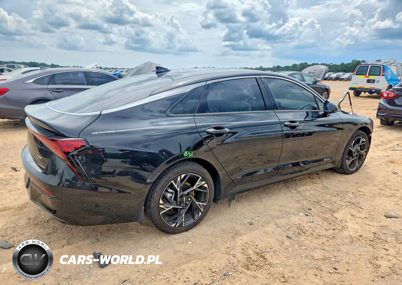 2025 Kia K5 Gt Line VIN:KNAG64J73S5375089 - 3