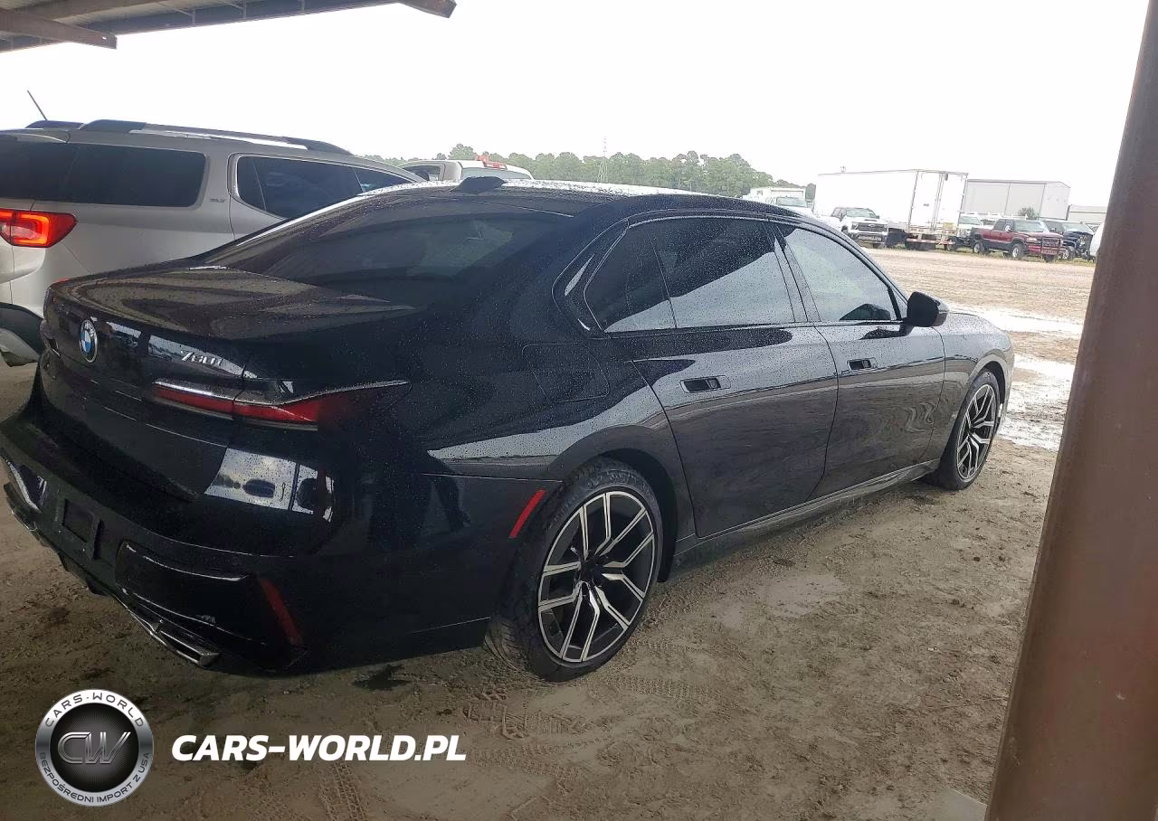 2023 BMW 760 I xDrive VIN:WBA33EJ0XPCM28471 - 3