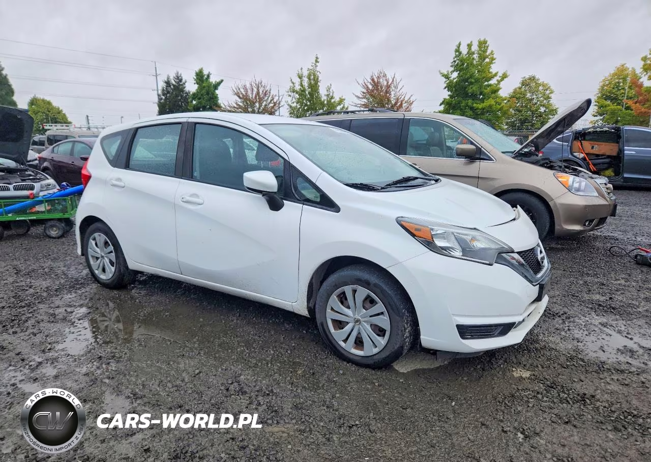 2018 Nissan Versa Note S VIN:3N1CE2CPXJL357048 - 4