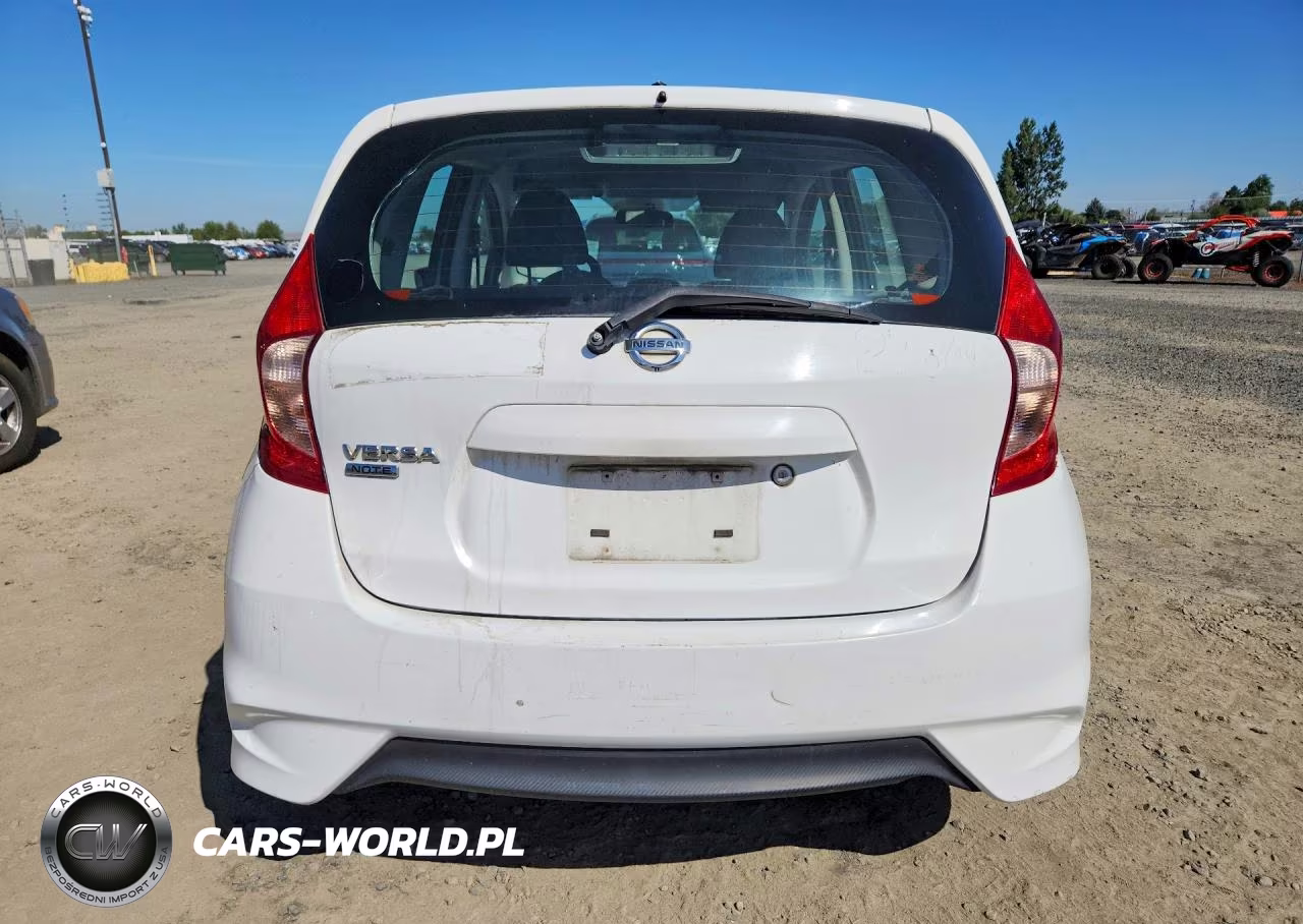 2018 Nissan Versa Note S VIN:3N1CE2CPXJL357048 - 6