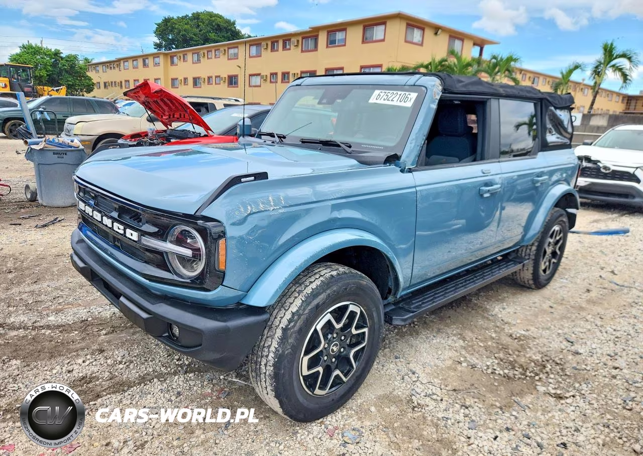 2022 Ford Bronco Base VIN:1FMDE5BH4NLB02826 - 1
