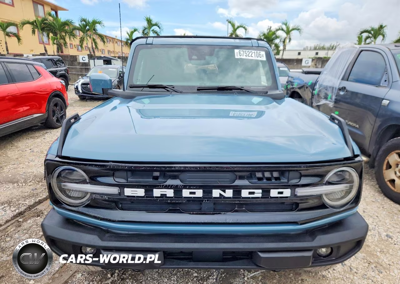 2022 Ford Bronco Base VIN:1FMDE5BH4NLB02826 - 5