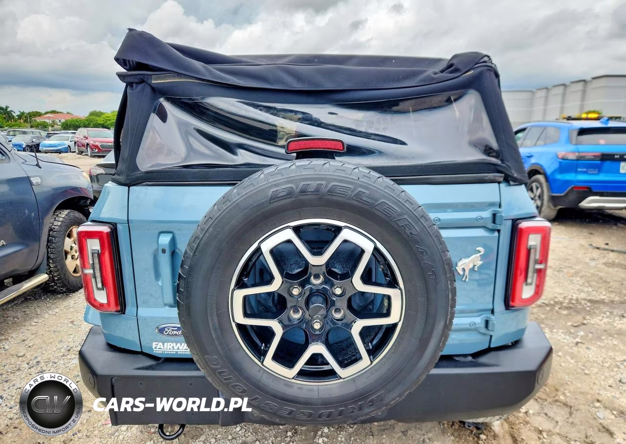 2022 Ford Bronco Base VIN:1FMDE5BH4NLB02826 - 6