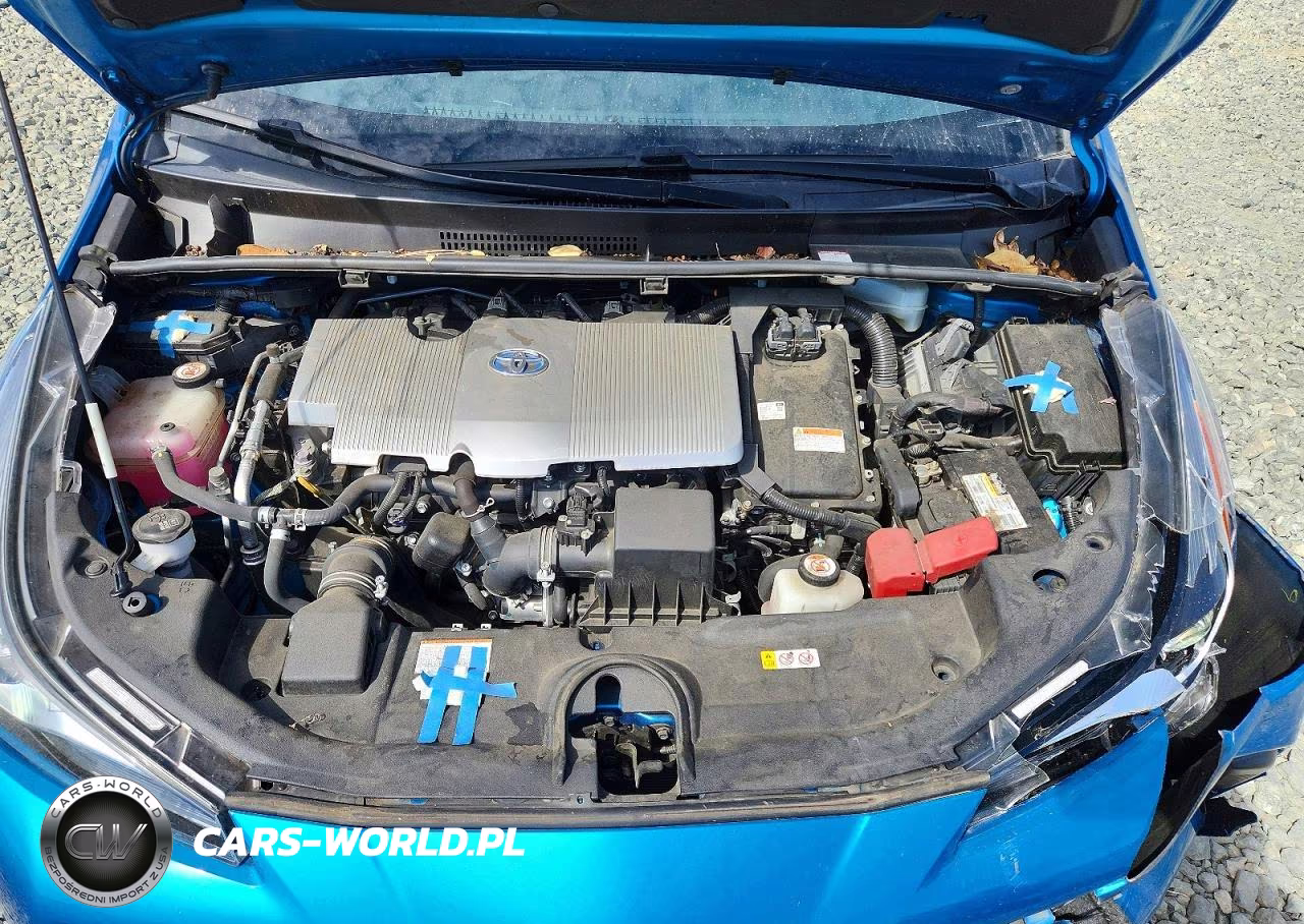 2020 Toyota Prius Le VIN:JTDKARFU2L3114069 - 11