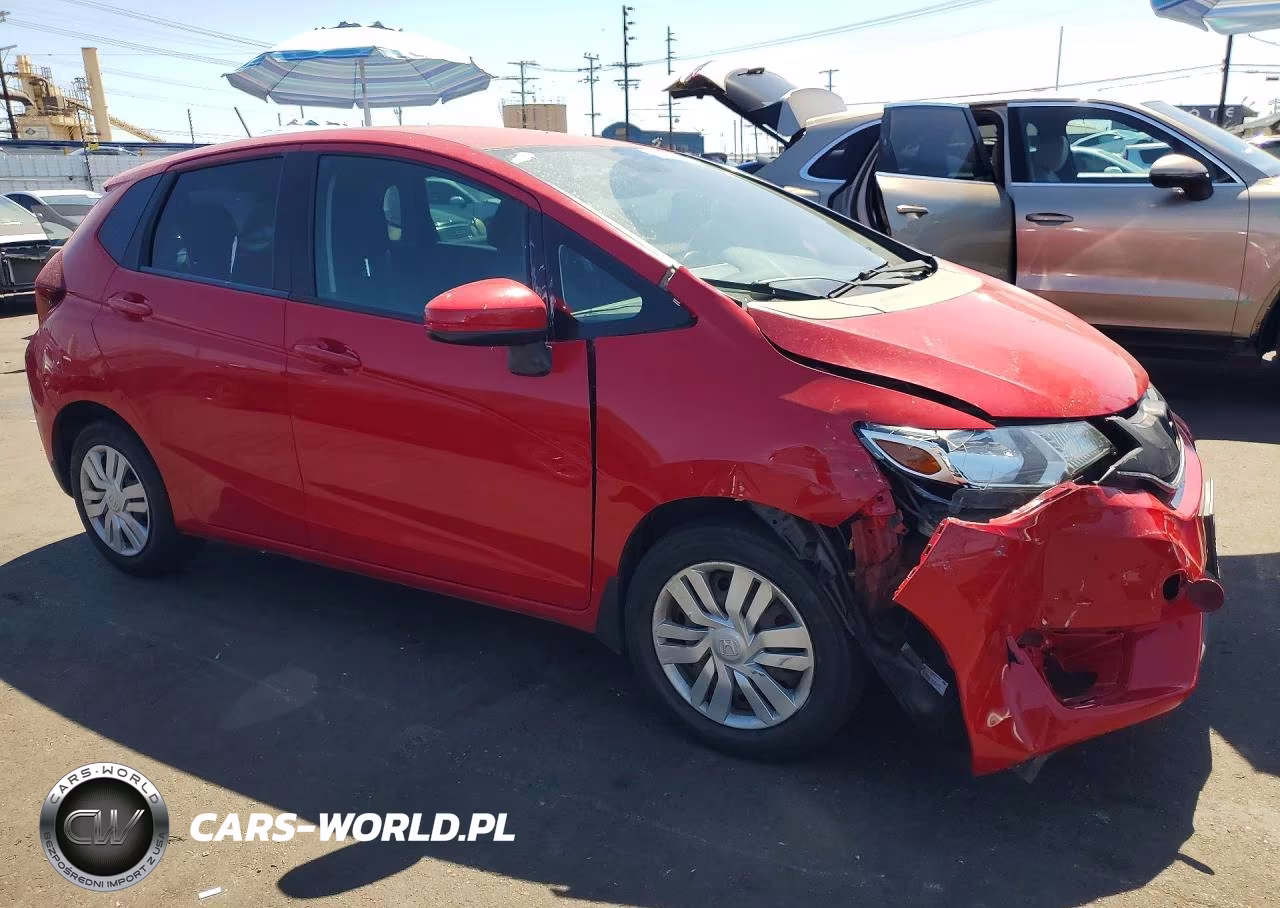 2015 Honda Fit Lx VIN:3HGGK5H53FM744608 - 4