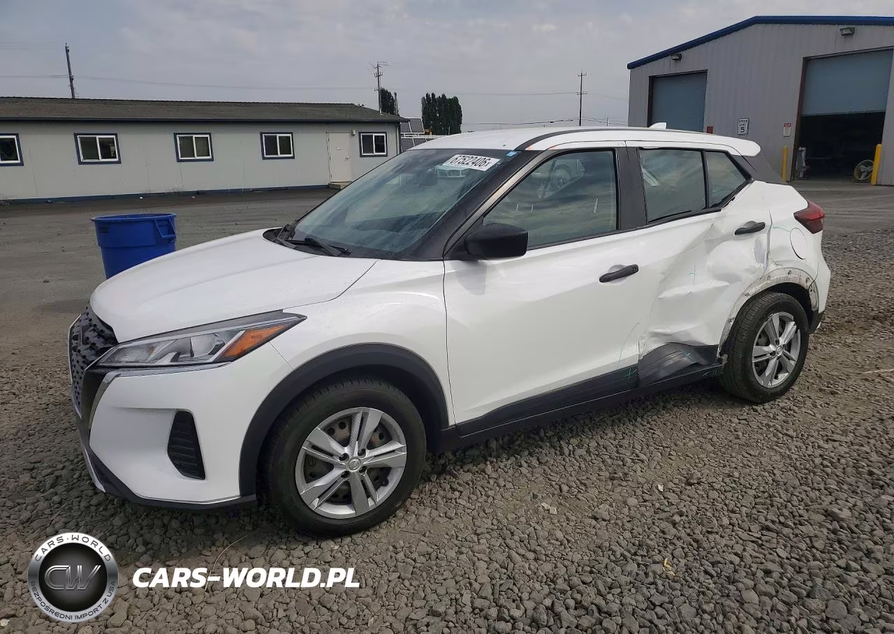2021 Nissan Kicks S