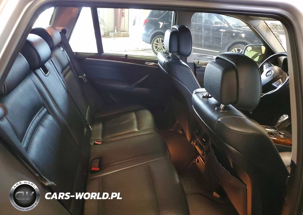 2012 BMW X5 xDrive35D VIN:5UXZW0C5XCL665406 - 11