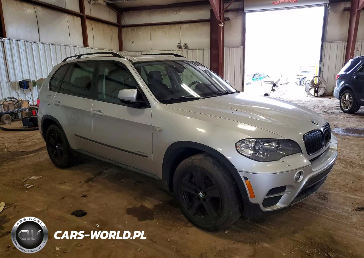 2012 BMW X5 xDrive35D VIN:5UXZW0C5XCL665406 - 4