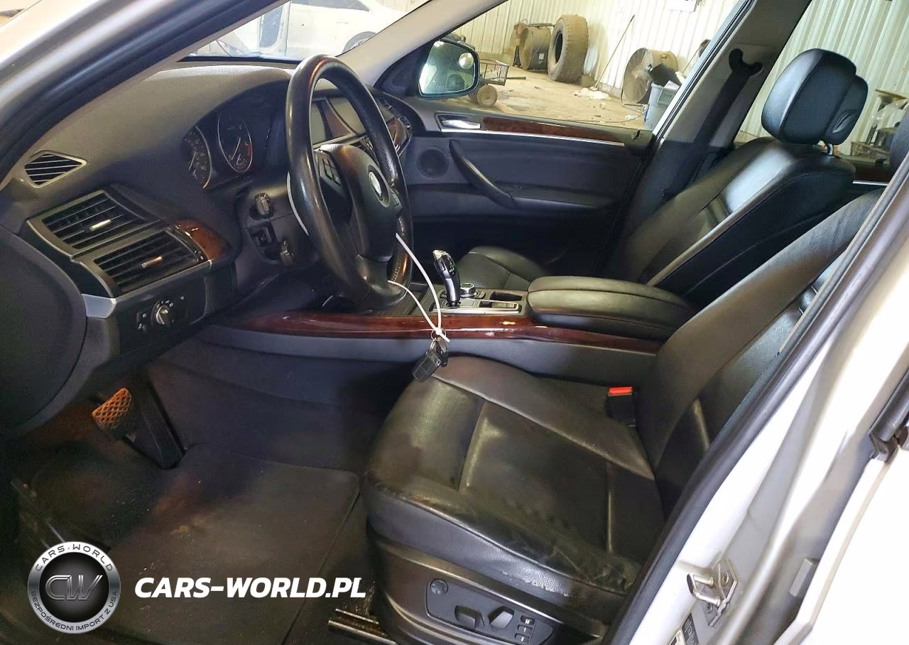 2012 BMW X5 xDrive35D VIN:5UXZW0C5XCL665406 - 7