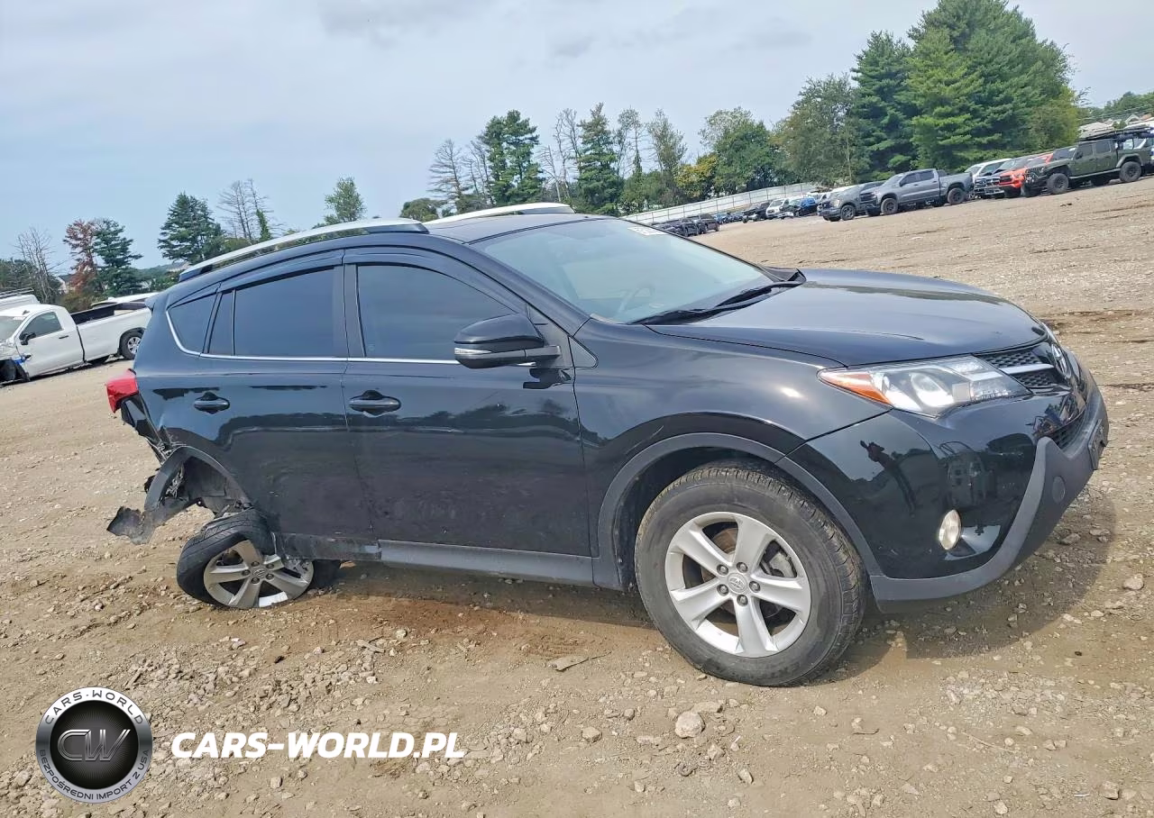2014 Toyota Rav4 Ev VIN:2T3RFREVXEW221977 - 4