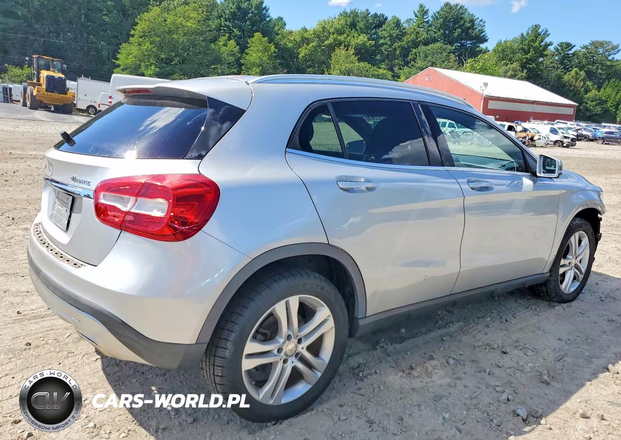 2017 Mercedes-Benz Gla 250 4Matic VIN:WDCTG4GB0HJ336626 - 3