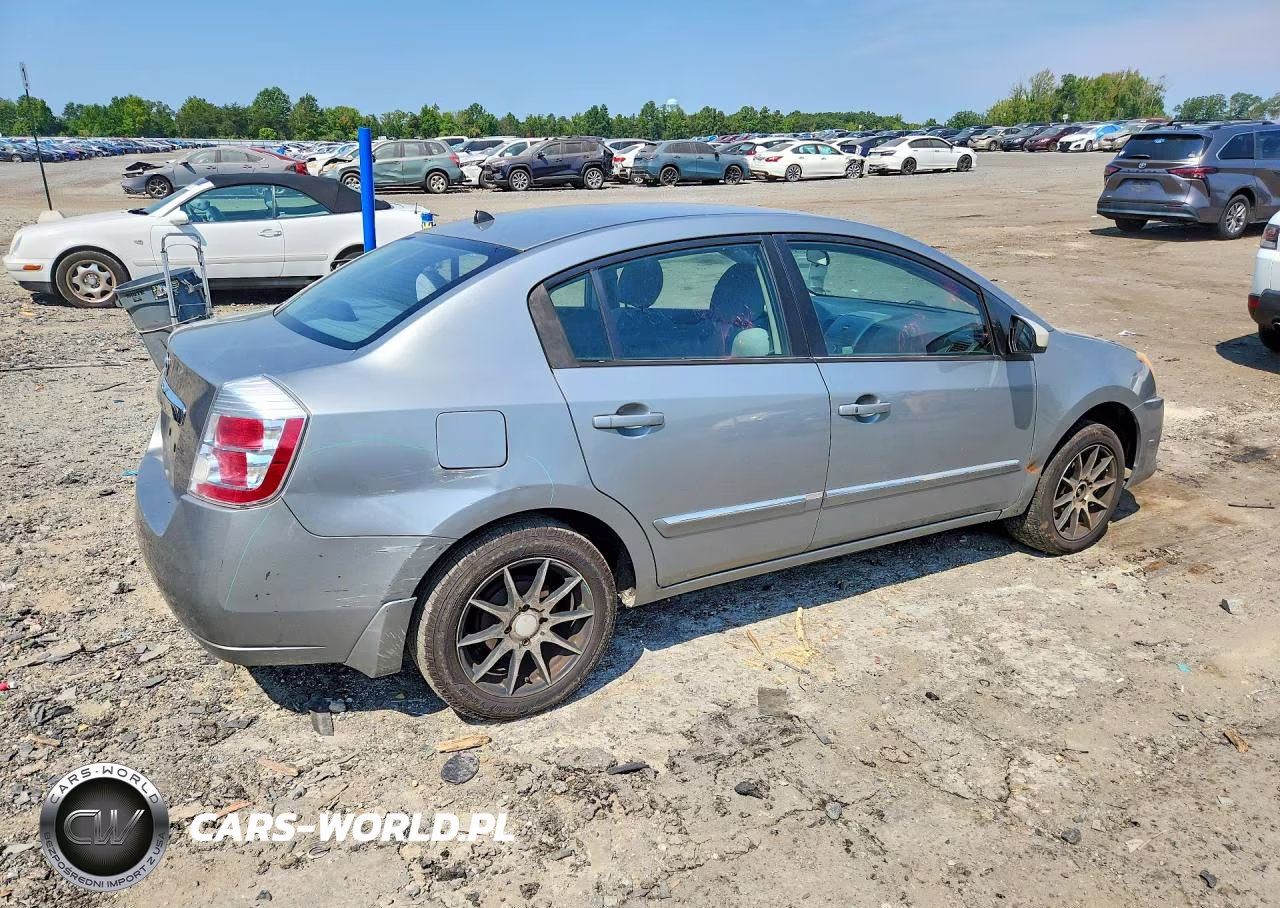2010 Nissan Sentra 2.0 VIN:3N1AB6AP7AL642610 - 3