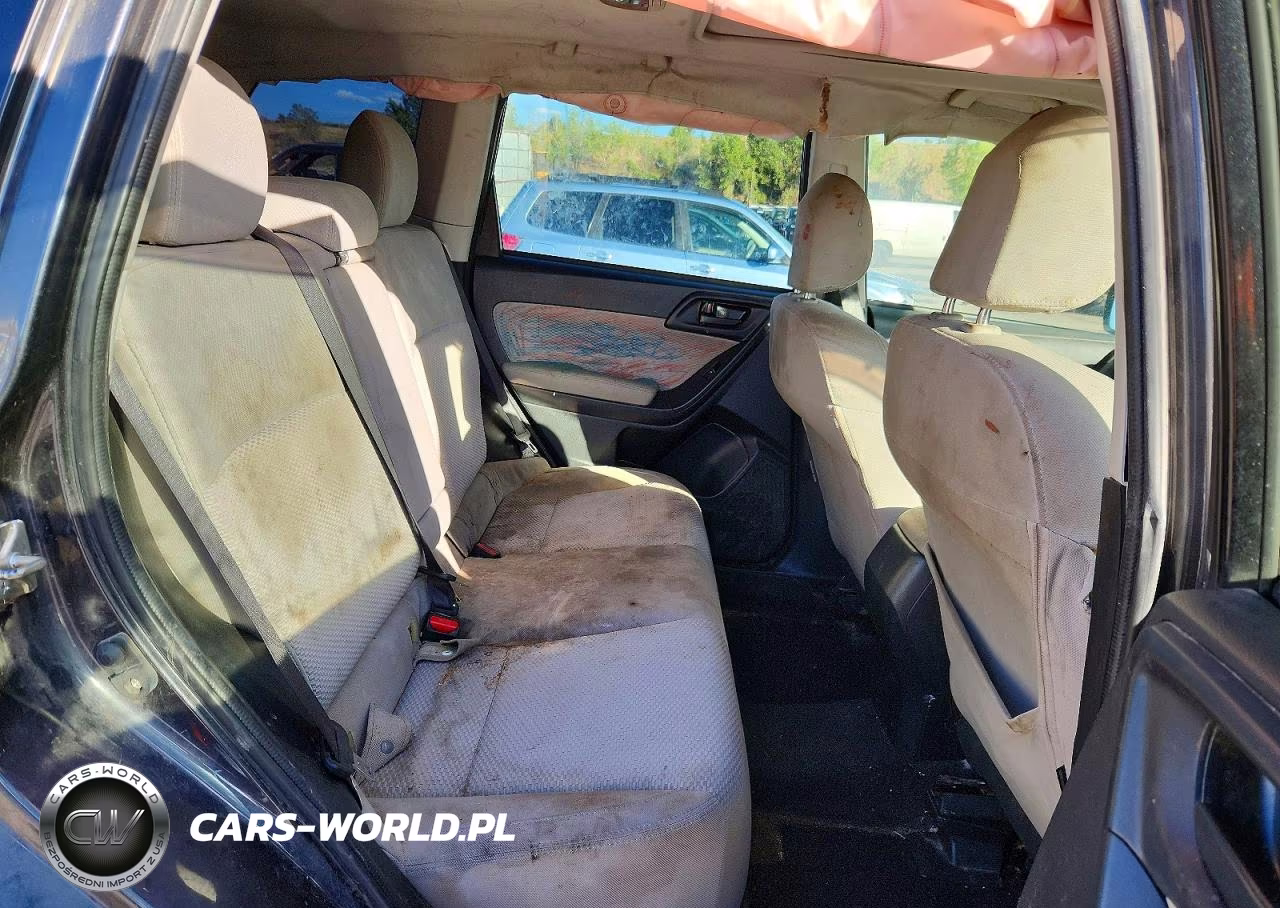 2018 Subaru Forester 2.5I Premium VIN:JF2SJAECXJH561129 - 11