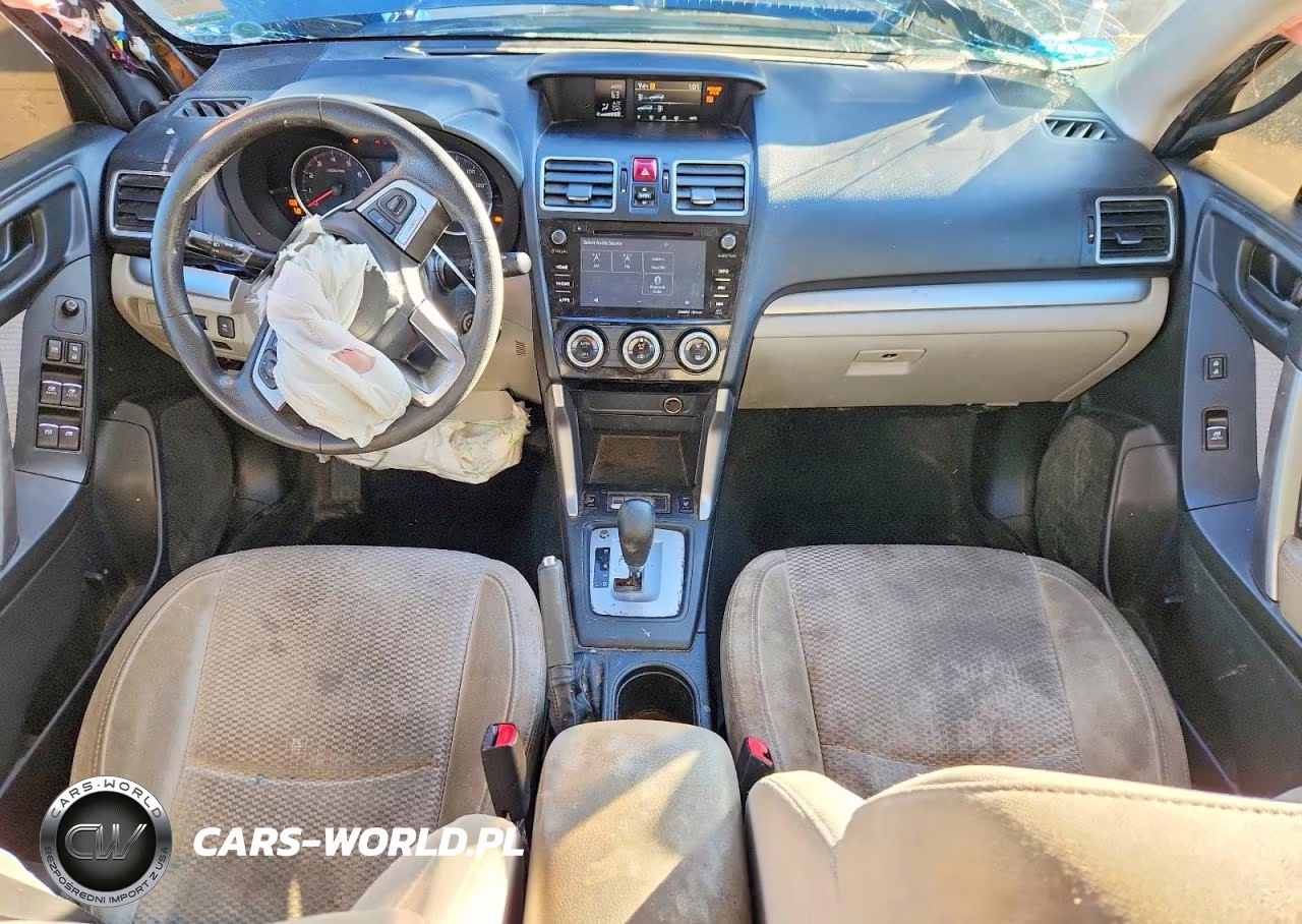 2018 Subaru Forester 2.5I Premium VIN:JF2SJAECXJH561129 - 8