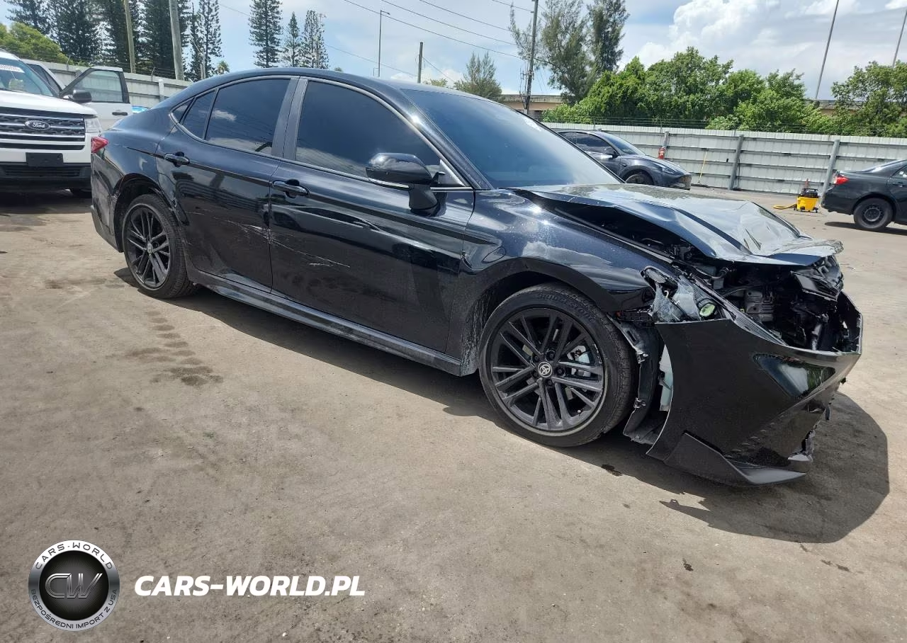 2025 Toyota Camry Xse VIN:4T1DAACK9SU046306 - 4