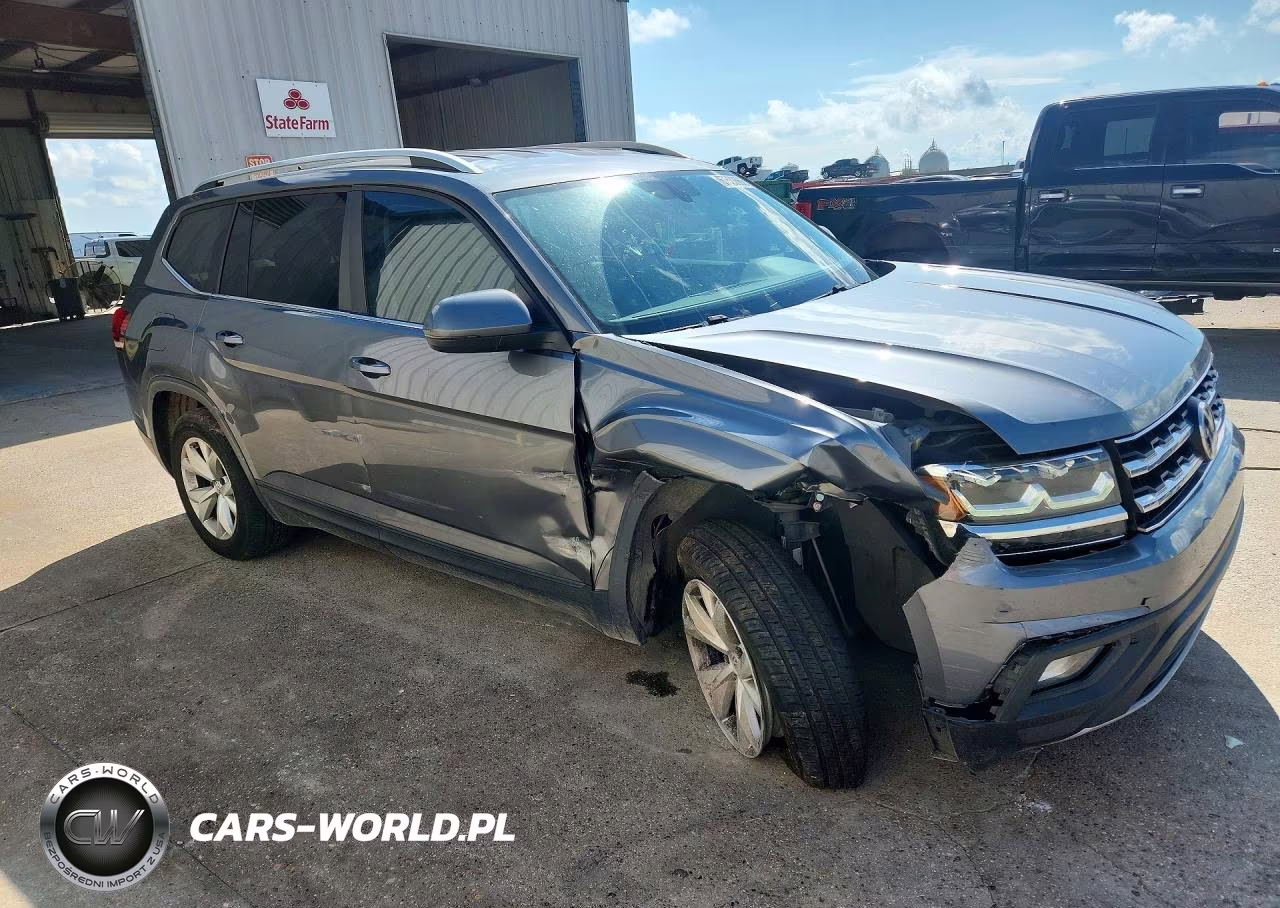 2019 Volkswagen Atlas Se VIN:1V2DP2CA9KC570110 - 4