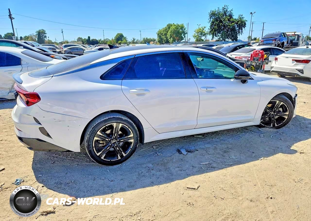 2022 Kia K5 Gt Line VIN:5XXG64J28NG124849 - 3