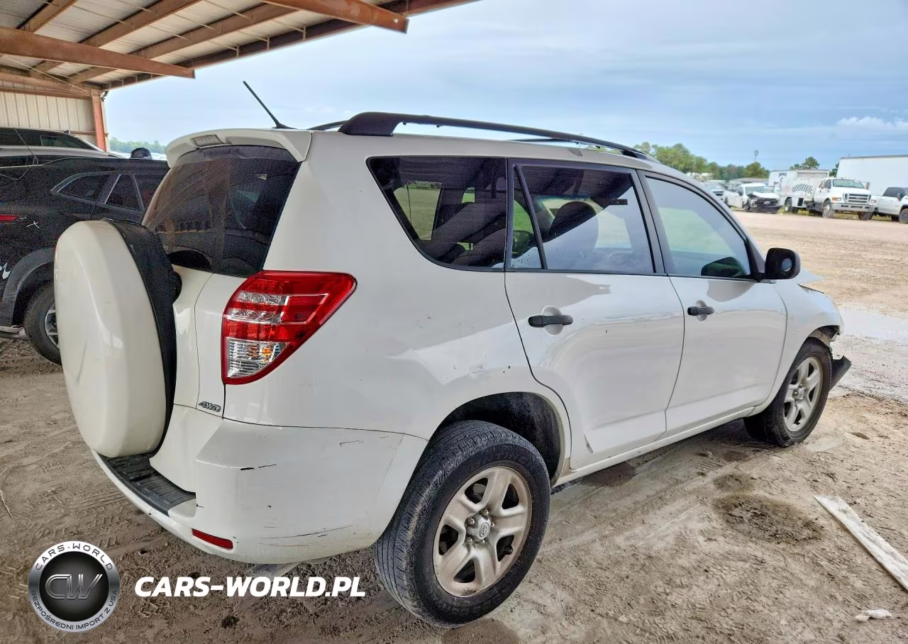 2011 Toyota Rav4 Base VIN:2T3BF4DV8BW108983 - 3