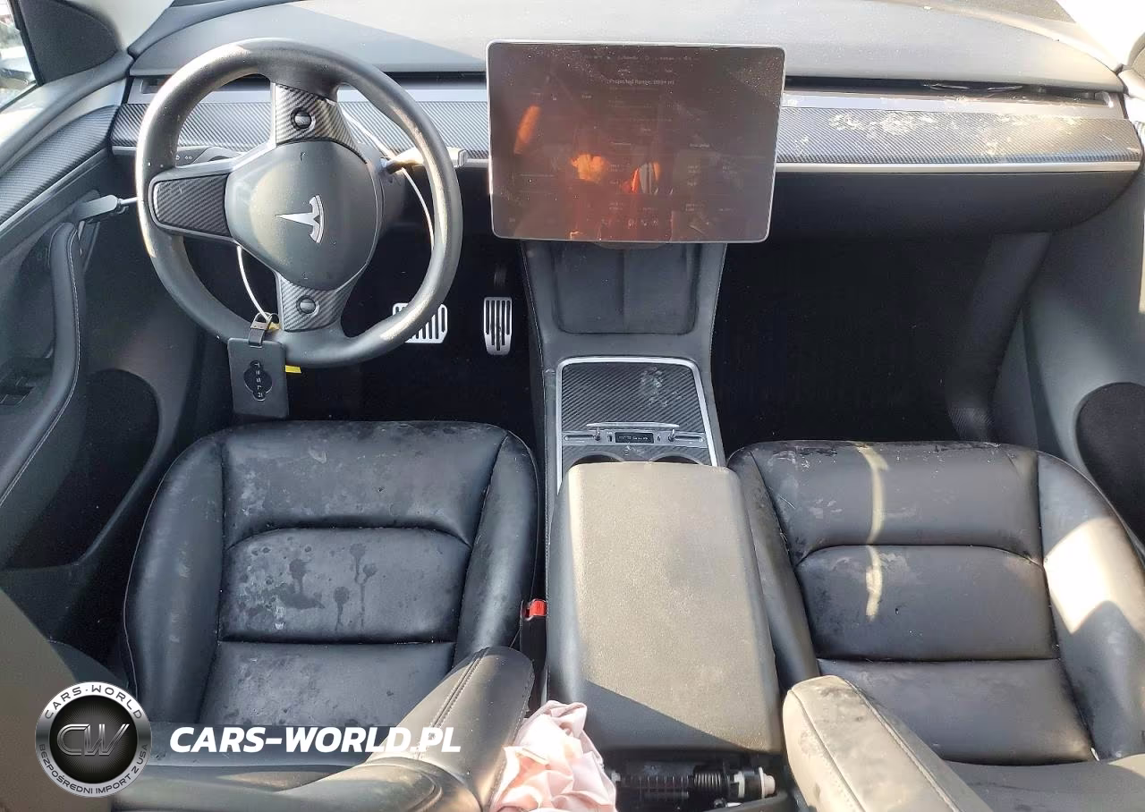 2025 Tesla Model Y VIN:7SAYGDED0SF257605 - 8