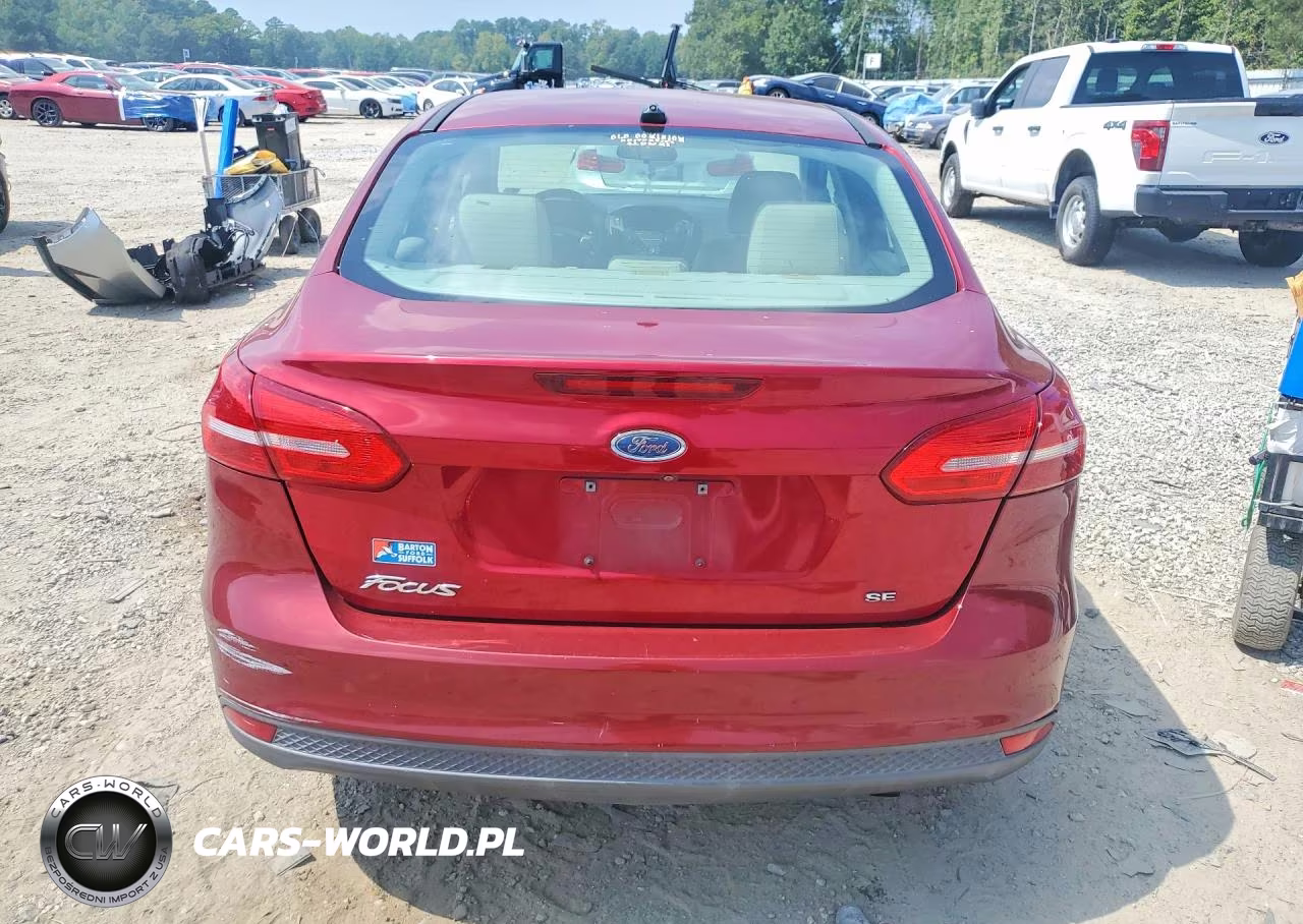 2017 Ford Focus Se VIN:1FADP3F21HL209013 - 6